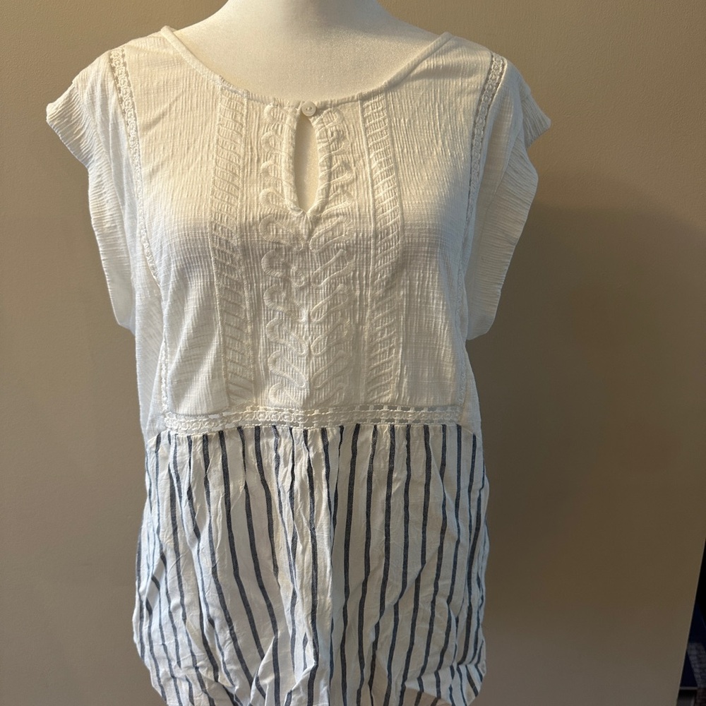 Skies Are Blue White Cap Sleeve Blouse